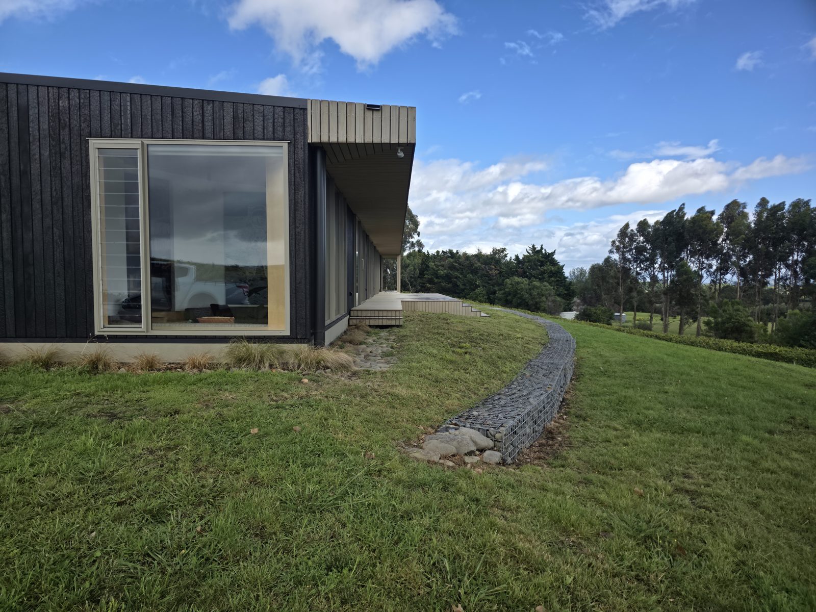 Black Beach House — Haumoana