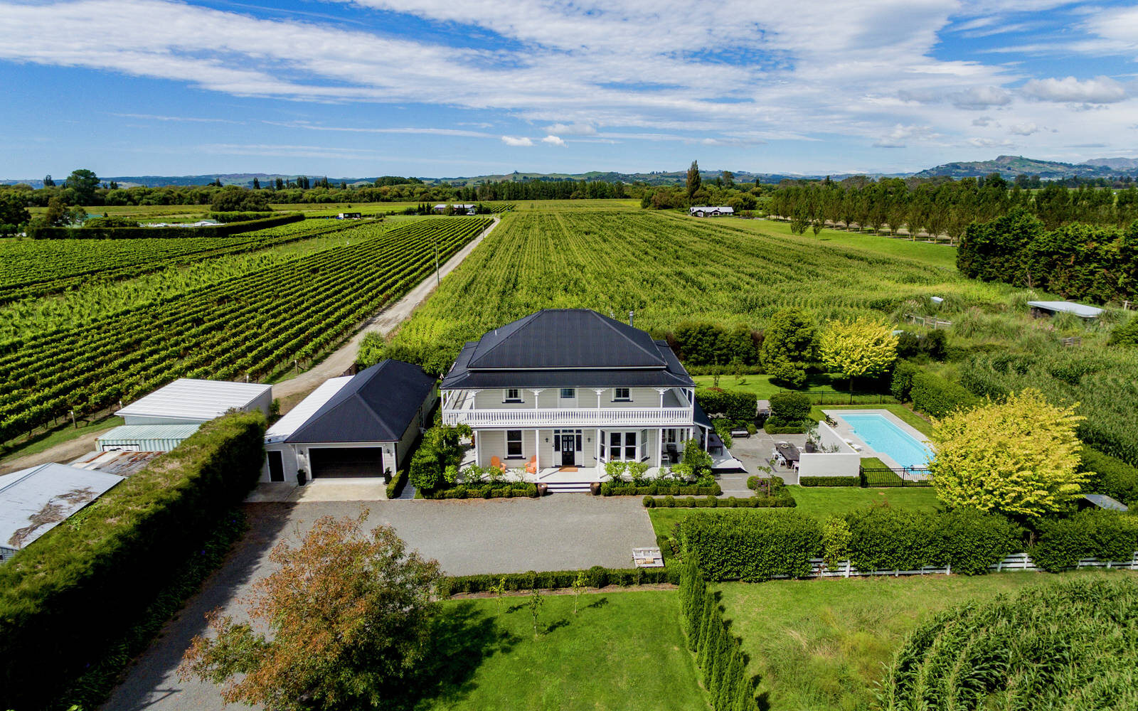 Aerial view of the villa, pool and vineyard, Haumoana